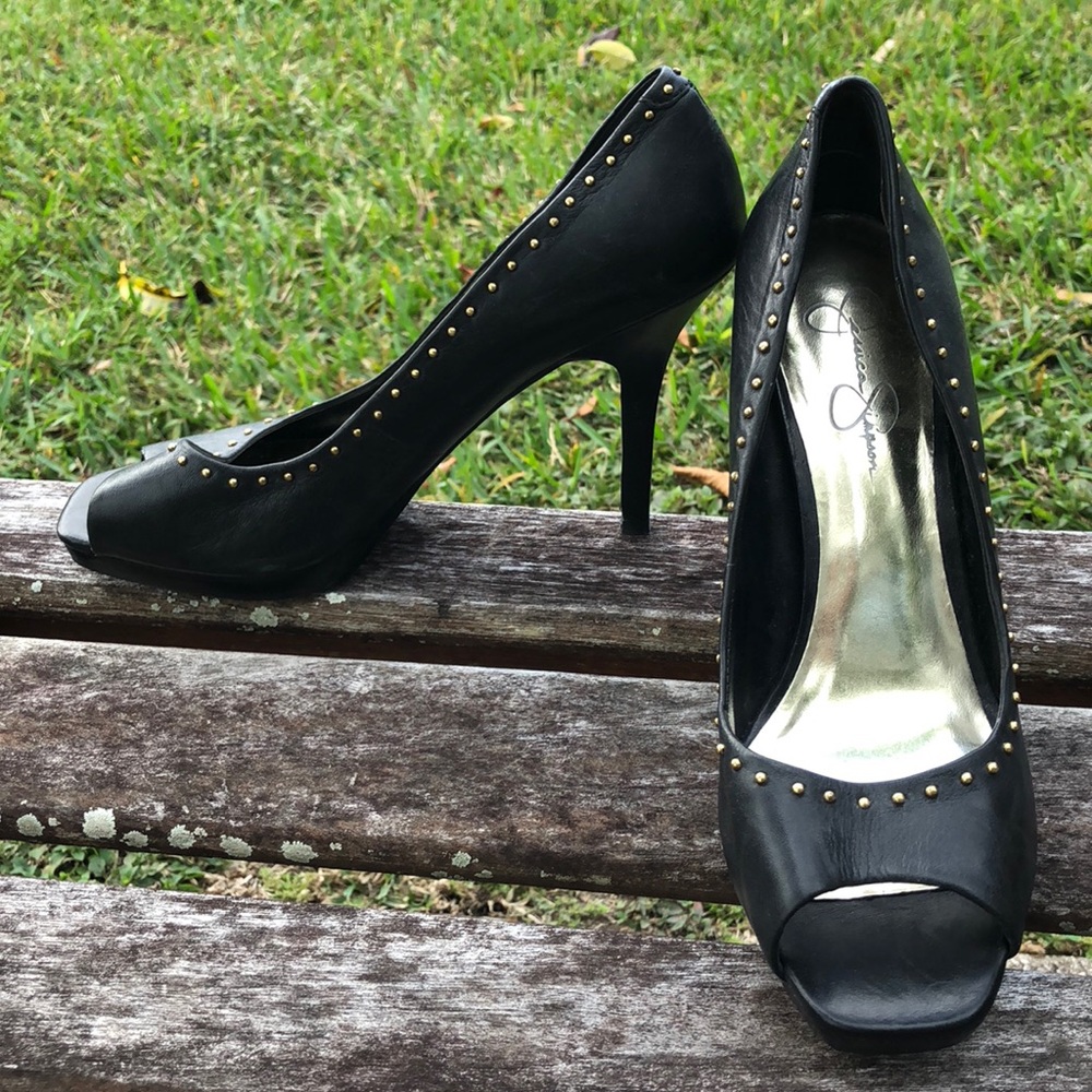 Jessica Simpson heels pumps peep toe black leather little gold studs women’s 9.5
